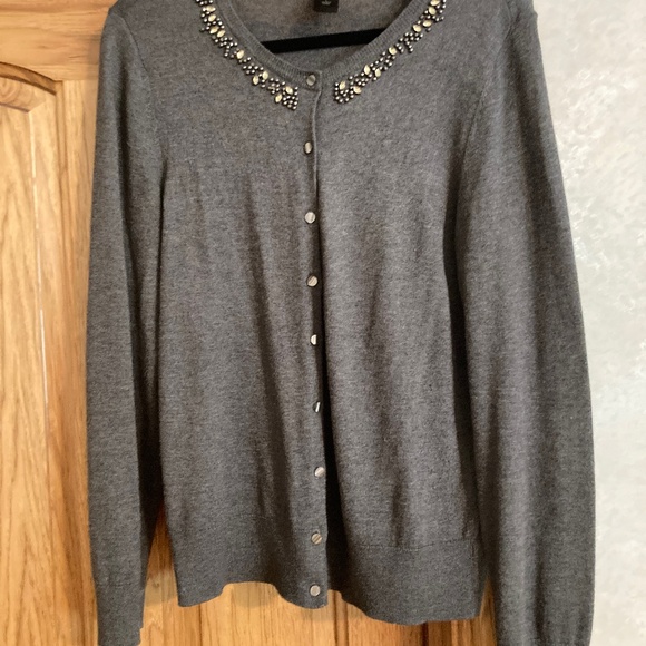 Sweater - Picture 1 of 5